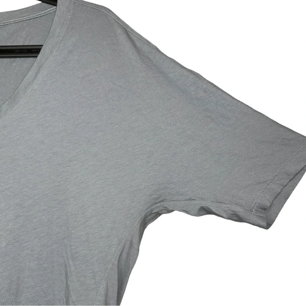 Lululemon V-neck Shirt Size Small
